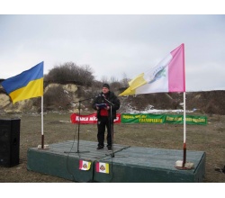 Відкриття турніру з дробової стрільби мером Сватове Рибалко Е.В.. 2013 рік.