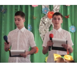 Мороз Олександр та Олег ведучі на святі 8 березня