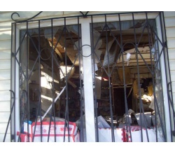 Вид магазину Люкс після вибухів по вул. Свердлова 29 жовтня 2015
