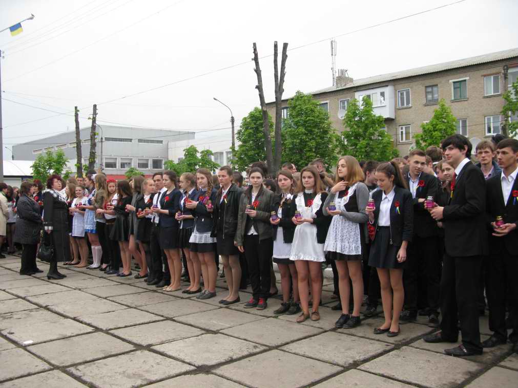 Святкування 8 травня Вечір-реквієм в місті Сватове