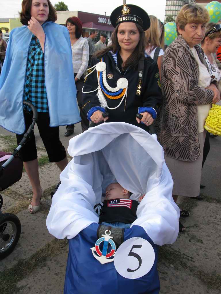 Парад младенцев. Сватово 350 лет. День города 2010 (158)