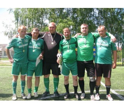 В день Святої Трійці за ініціативи Сватівського міського голови Є.В. Рибалко відбувся футбольний турнір ветеранів спорту. Команда переможниця.