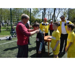 29 квітня 2017 р. відбувся черговий, вже четвертий турнір з міні-футболу на приз газети «Голос громади» серед учнів 5-7 класів загальноосвітніх шкіл міста. Під час нагородження.