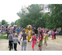 Дитячий Майданчик на кварталі Луначарського Сватове