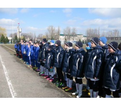 Участники Сватовского, первого Международного турнира «Дружба» по футболу среди детей 1999 года рождения