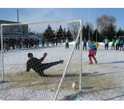 перший зимовий турнір з міні футболу присвячений визволенню Сватове від німецько-фашист